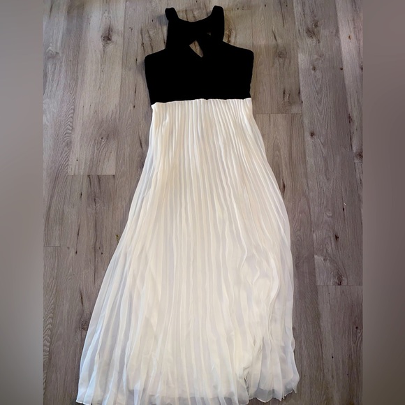 White Maxi Formal Dress || Crystal Doll - Picture 1 of 5